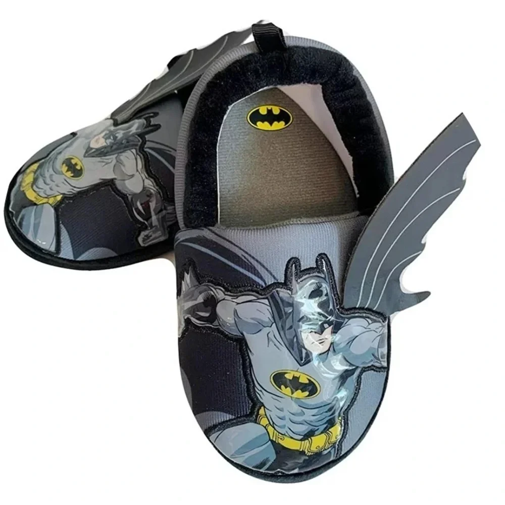 🚀 New DC Comics Batman Toddler Boy Slippers with Wings